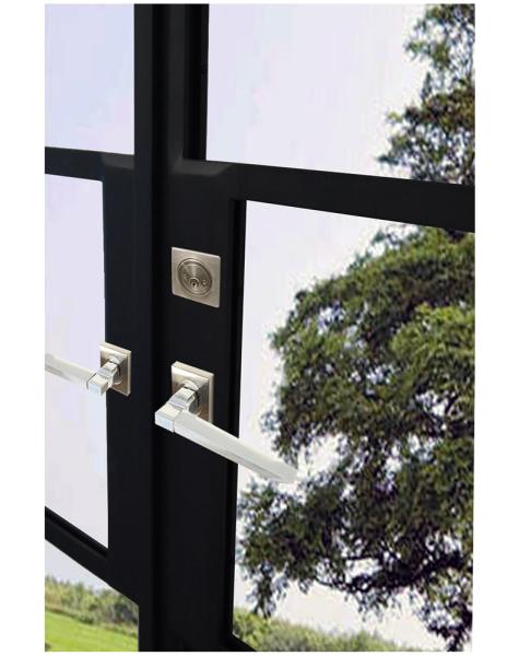 Modern Line Close-Up